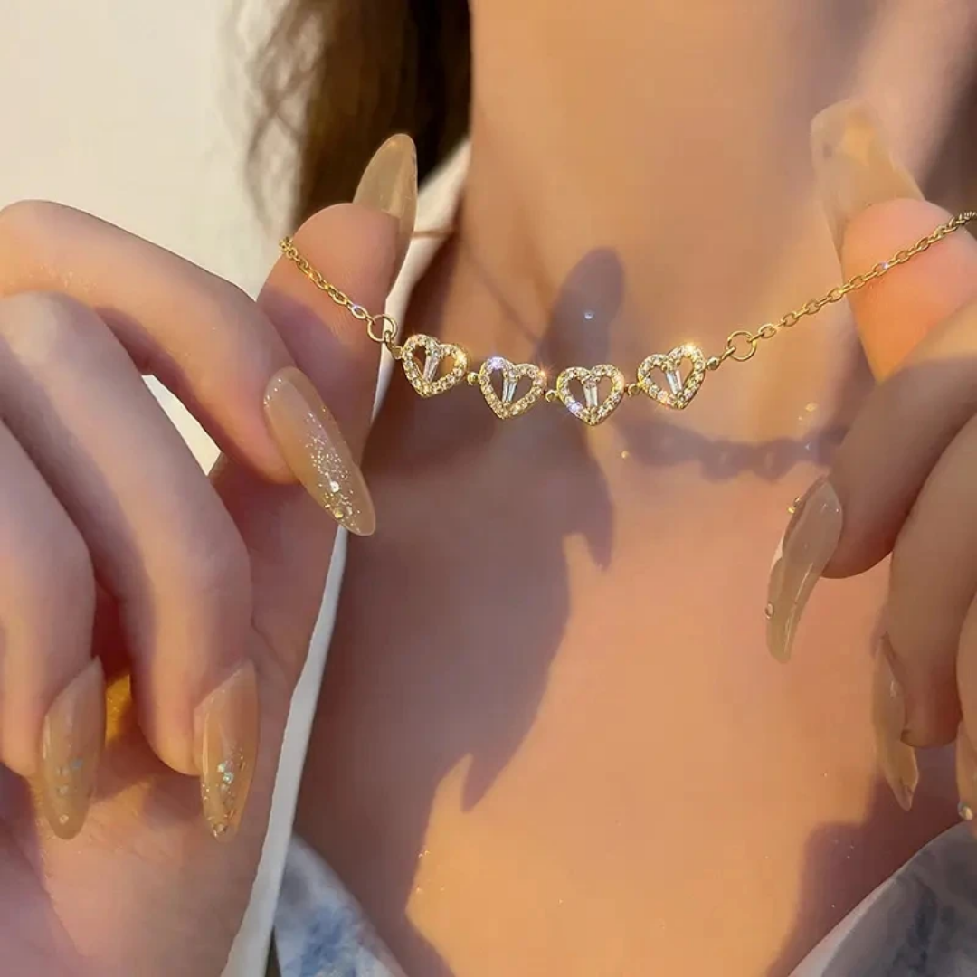 Divana - Collier de trèfle